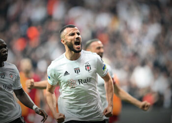 Beşiktaş derbide kazandı