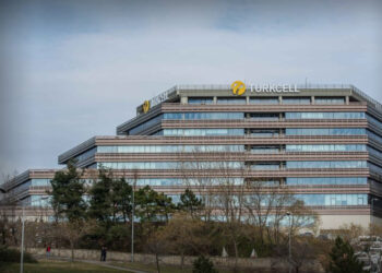 Turkcell’den 3 milyarlık yeni sözleşme