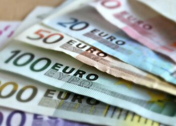 Dijital euro düzenlenmesi sürüyor