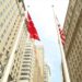 Dünyaca ünlü finans merkezi Wall Street’te Türk bayrağı göndere çekildi