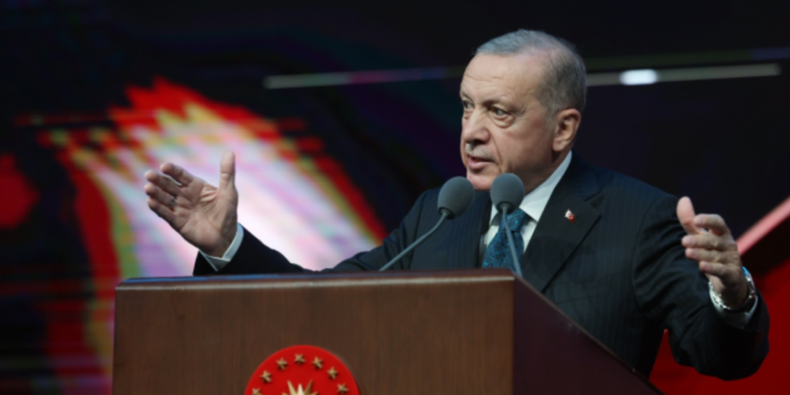 Cumhurbaşkanı, Hakim ve Savcı kurasında anayasa vurgusu yaptı