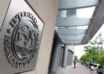 IMF, Türkiye’nin 2024 büyüme tahminini 2,8’e indirdi