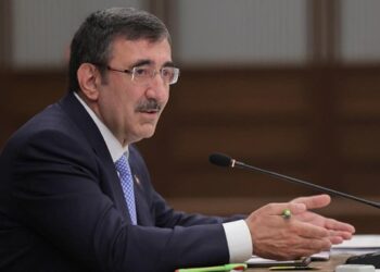 Bakan Yılmaz: Orta Vadeli Program öngörülebilirliği arttıracak