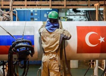 Türkiye ve Rusya’dan kritik doğalgaz merkezi görüşmesi