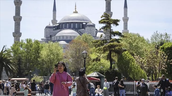 İstanbul’a bu yıl 11 milyon 524 bin turist akın etti