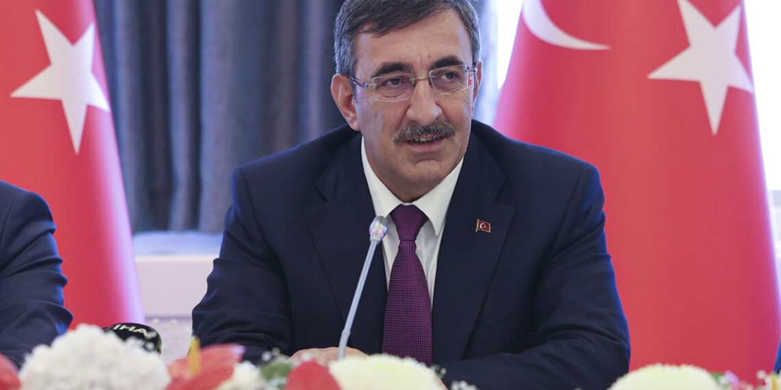 Cevdet Yılmaz: Küresel ekonomi, 2023’te yüzde 3, 2024’te de yüzde 2,9 oranında büyüyecek