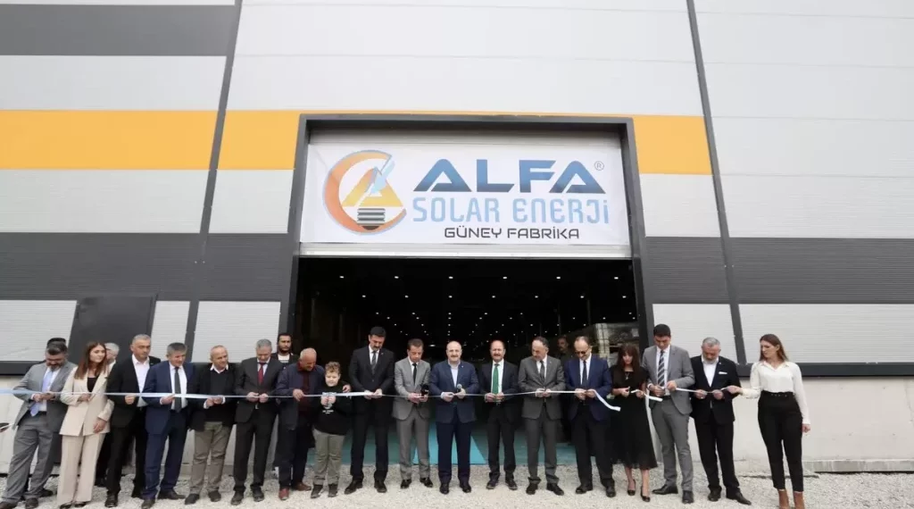 Alfa Solar Enerji’den (ALFAS) Yunanistan’da şirket satın alma kararı
