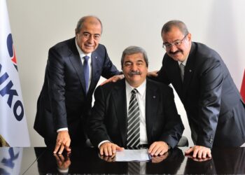 Konukoğlu ailesi Sanko pazarlamadaki hisselerini Sanko Holding’e devretti