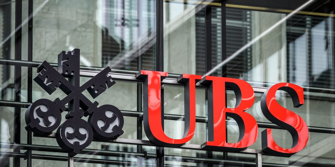 UBS, Wall Street devlerinin ardından ilk sırada yer almayı hedefliyor