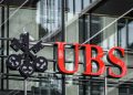 UBS, Wall Street devlerinin ardından ilk sırada yer almayı hedefliyor