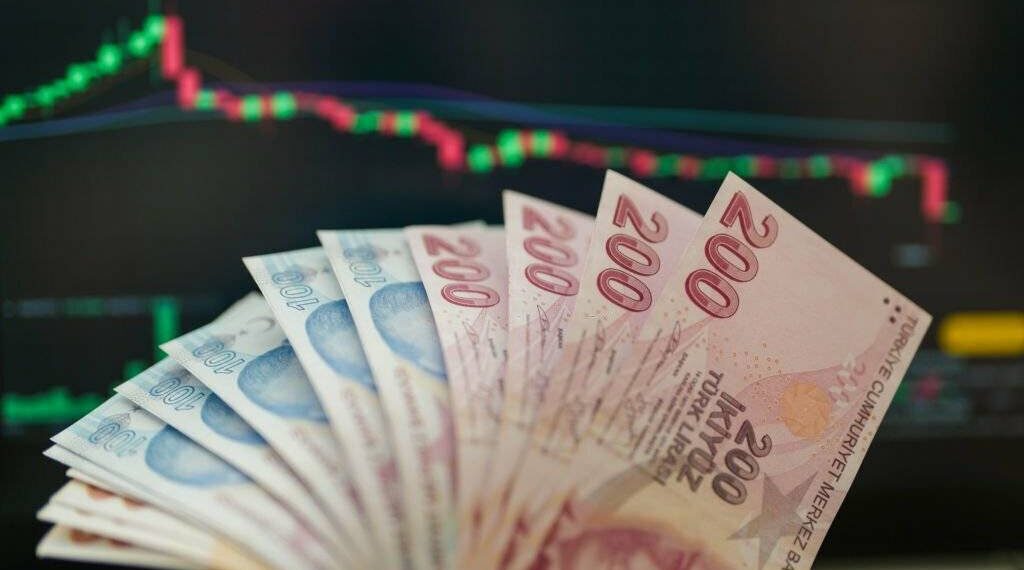 Uzmanlar 2024 yılı için borsa yatırımcısını uyardı