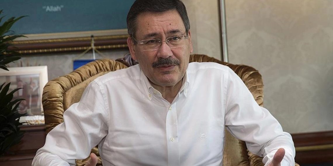 Melih Gökçek felç mi geçirdi? Oğlundan açıklama