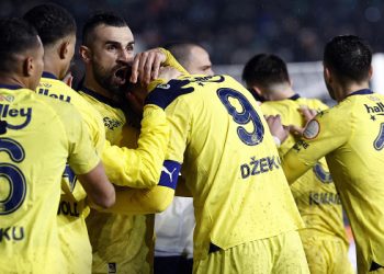 Fenerbahçe, Çaykur Rizespor deplasmanından 3 puanla döndü