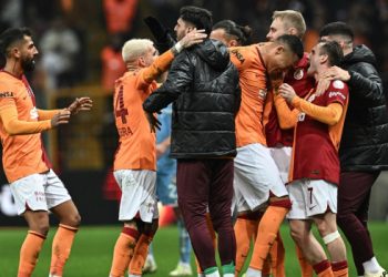 Galatasaray evinde Antalyaspor’u mağlup etti
