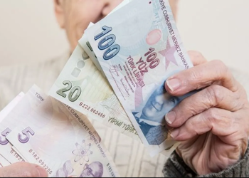 Emekli maaşlarına yeni düzenlemeler geliyor