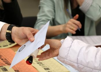 Yerel seçim için oy verme işlemi sona erdi