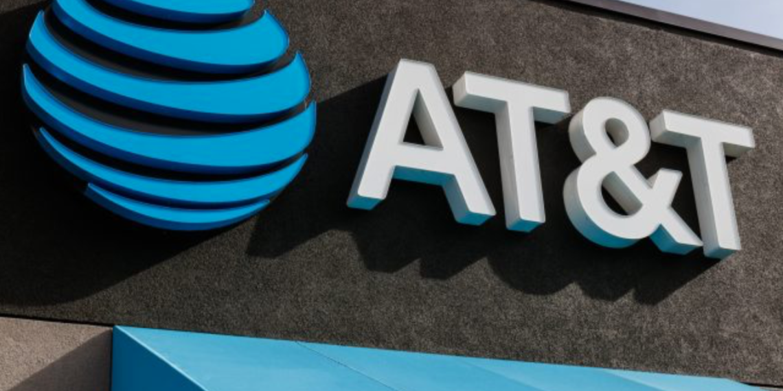 AT&T, veri ihlali sonrasında hisse senedinde düşüş yaşadı