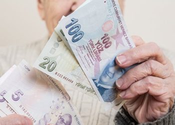 Emekliler için temmuzda 2 önemli düzenleme yapılacak !