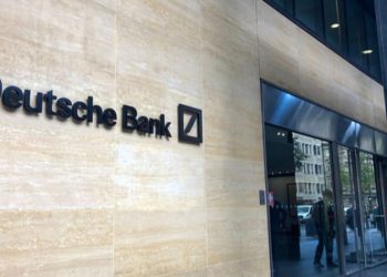 Deutsche Bank: Dolar yılın ikinci yarısında da yükselmeye devam edecek