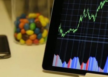 2024 yılı için Dow Jones hisse senedi seçimi