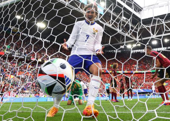 Fransa çeyrek finalde