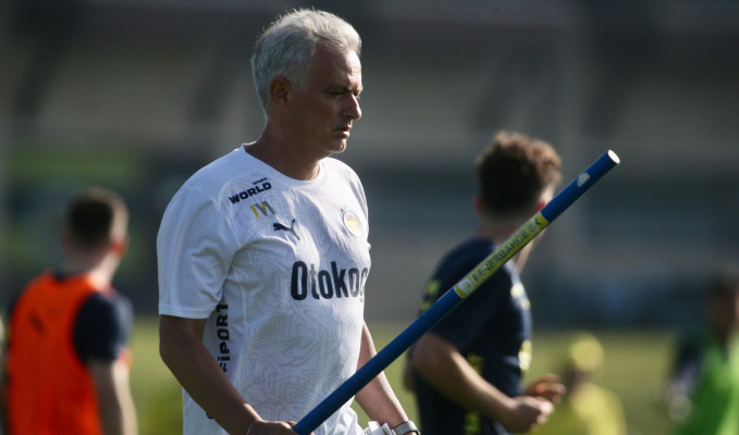 Mourinho’dan Emre Mor’a sert uyarı