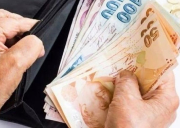 Emekli maaşı farkları için ödeme tarihi belli oldu