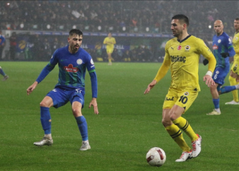 Fenerbahçe, Çaykur Rizespor’a konuk olacak