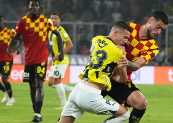 Fenerbahçe, Göztepe deplasmanında 3 puanı son dakikada kaçırdı