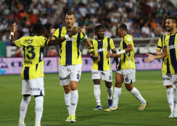 Fenerbahçe, Rize deplasmanında farklı kazandı!