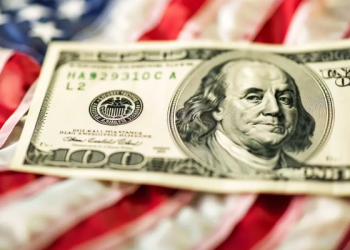 UBS’ten dolar, altın ve petrol tahmini