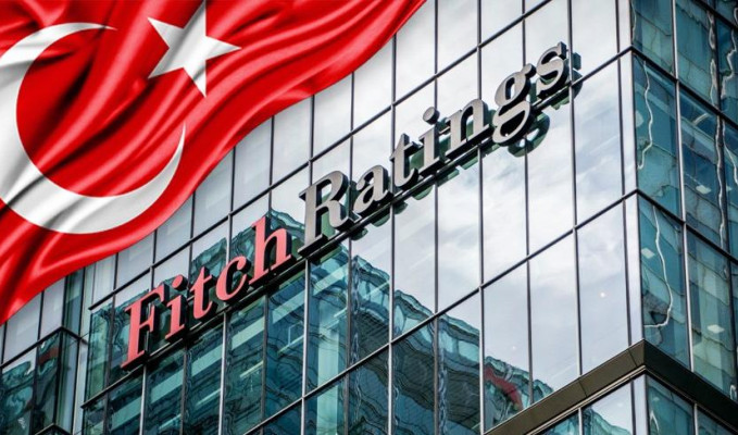 Fitch, Türkiye’nin kredi notunu yükseltti!