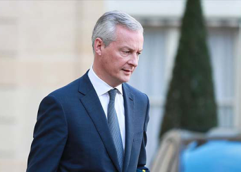Fransa’da istifa şoku: Maliye Bakanı görevi bıraktı