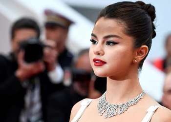 Selena Gomez kurduğu kozmetik şirketi sayesinde milyarder oldu
