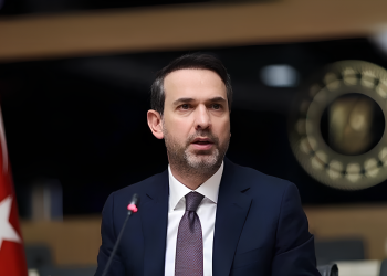 Bayraktar’dan tonu 35 bin dolara ulaşabilecek maden açıklaması