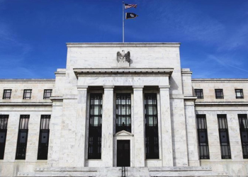 Bej Kitap: İmalat aktivitesi düştü, istihdam arttı