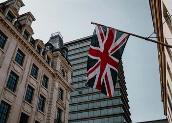 İngiltere’de hisse ve varlık sahiplerinden vergi alımına yeşil ışık