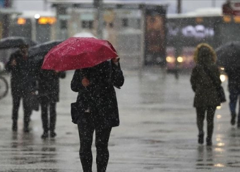 Meteoroloji saat verdi: Kuvvetli geliyor