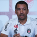 Beşiktaş, Giovanni van Bronckhorst ile yollarını ayırdı