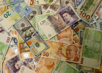 Döviz mevduatları 166.6 milyar dolara geriledi