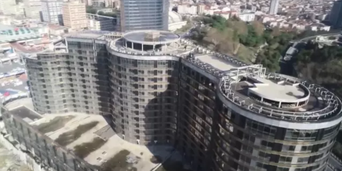 Büyük umutlarla başlanan Caprice Gold projesi, satışa çıkarıldı