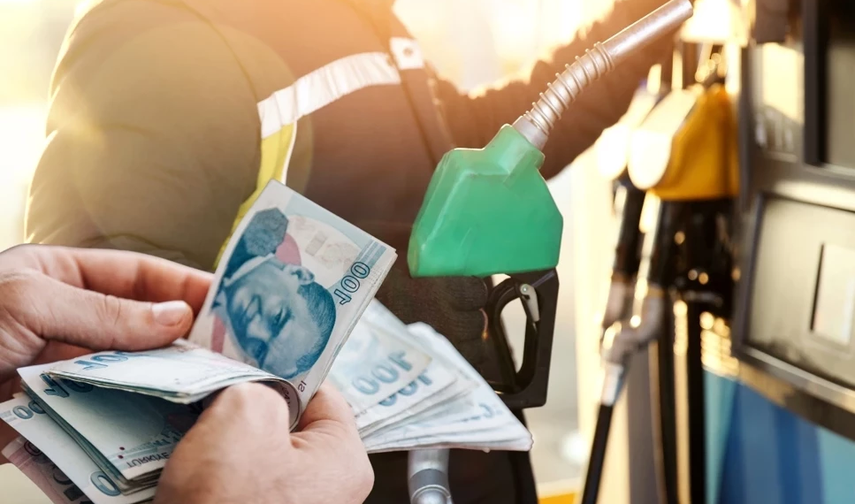 Kamuya toplu akaryakıt alımı 3 milyar lira tasarruf sağladı