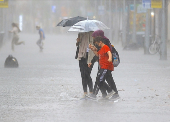 Pazar günü donuyoruz