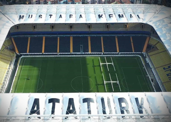 Fenerbahçe, Atatürk’ün ismini Ülker Stadyumu’nun çatısına işledi!