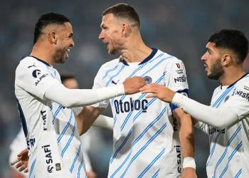 Fenerbahçe, Adana Demirspor deplasmanında farklı kazandı