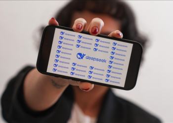 Borsadan servet kazandı, DeepSeek’i kurdu! İşte Wenfeng’in şaşırtan hikayesi…