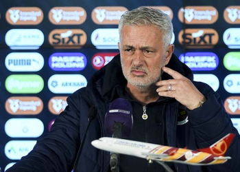 Mourinho, Okan Buruk’a “Maymun gibi zıplıyor” dedi