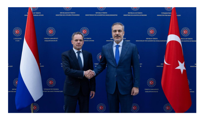 Dışişleri Bakanı Fidan ile Hollandalı mevkidaşı Veldkamp görüştü