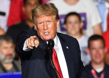 Trump’tan Fed’e: Enflasyon yok, faizi indir!