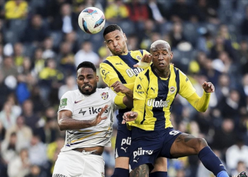 Fenerbahçe Eyüpspor’u iki golle mağlup etti